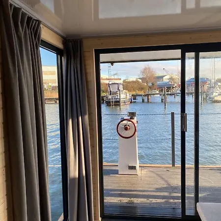 Premium Hausboot Sonneninsel